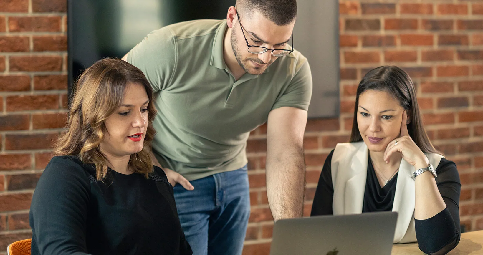 Business Hiring Ideas for Building Better Teams